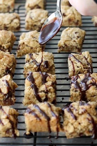 Chewy Nutella & Oatmeal Bar Recipe | cookincanuck.com #dessert