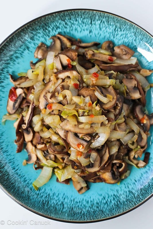 Vegetable Stir-Fry Recipe with Endive and Shiitake Mushrooms...151 calories and 3 Weight Watchers PP | #vegetarian #vegan