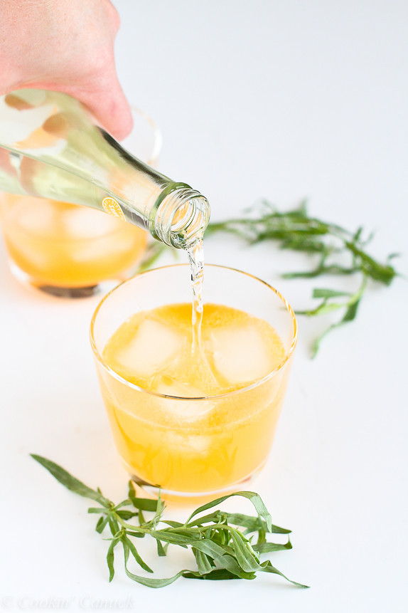 Clementine & Lemon Gin Cocktail...all natural sweeteners in this tasty drink! | cookincanuck.com