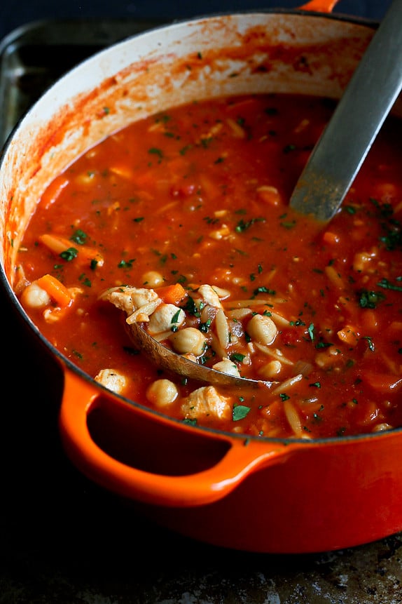 Easy Chicken, Tomato & Orzo Soup...Healthy comfort food! 241 calories and 6 Weight Watchers PP | cookincanuck.com #recipe #dinner