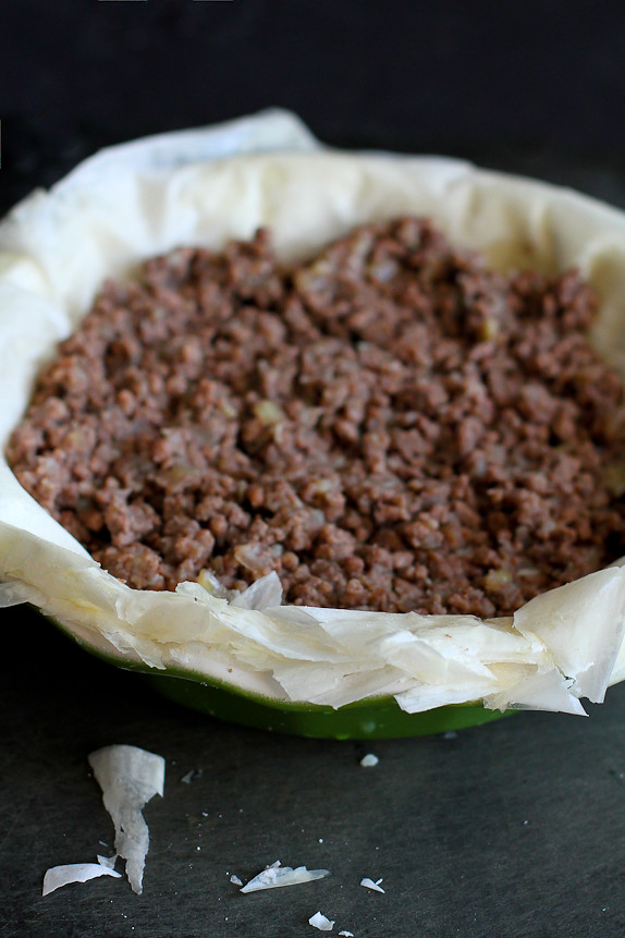 Spiced Meat Phyllo Pie – A light version of the traditional tourtière from Quebec.…310 calories and 9 Weight Watchers Freestyle SP #recipe