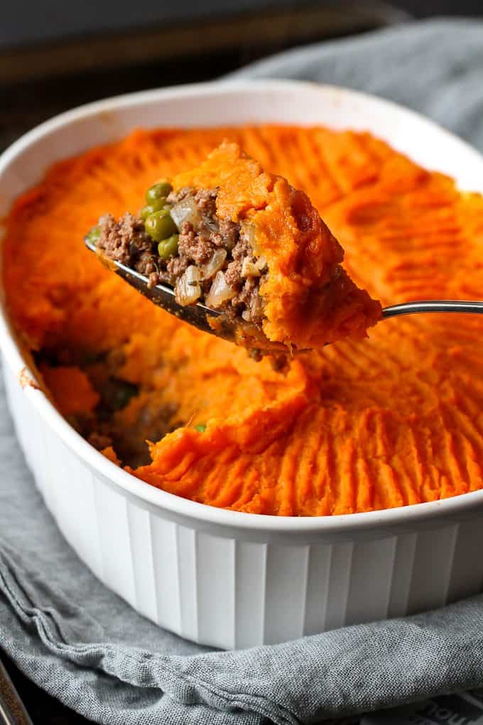 Sweet Potato & Bison Shepherd’s Pie…A hearty, classic casserole recipe with a twist! 310 calories and 9 Weight Watcher SmartPoints