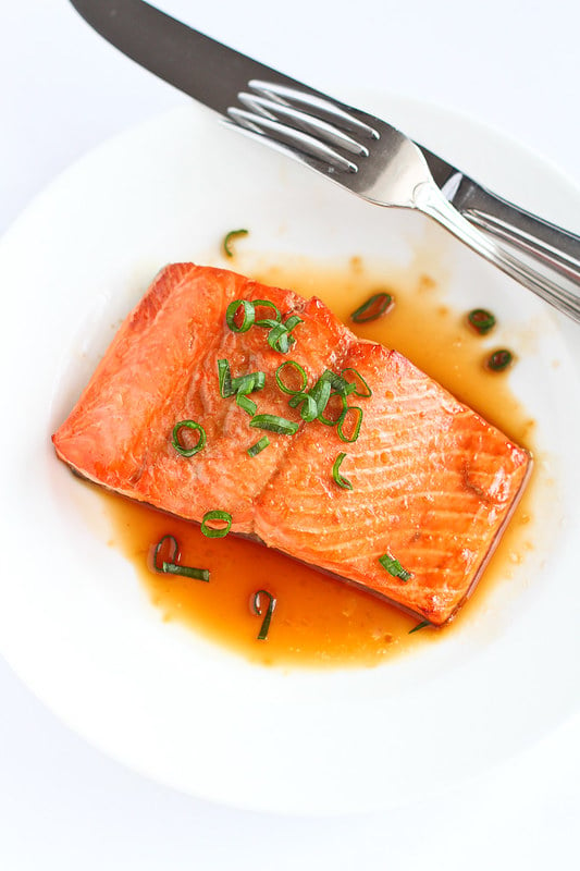Sherry Glazed Salmon…This easy salmon recipe is easy enough for a weekday meal, but impressive enough for entertaining! 201 calories and 1 Weight Watchers Freestyle SP
