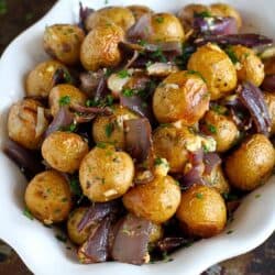Roasted Potatoes and Onions with Blue Cheese…A side dish recipe that will steal the show! 135 calories and 4 Weight Watchers Freestyle SP