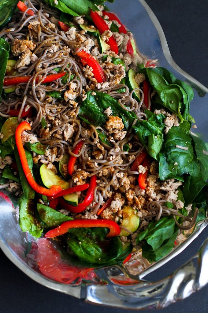Soba Noodle, Turkey and Spinach Salad Recipe…You might not be able to stop at just one serving of this delicious dinner salad! 286 calories and 7 Weight Watchers SmartPoints