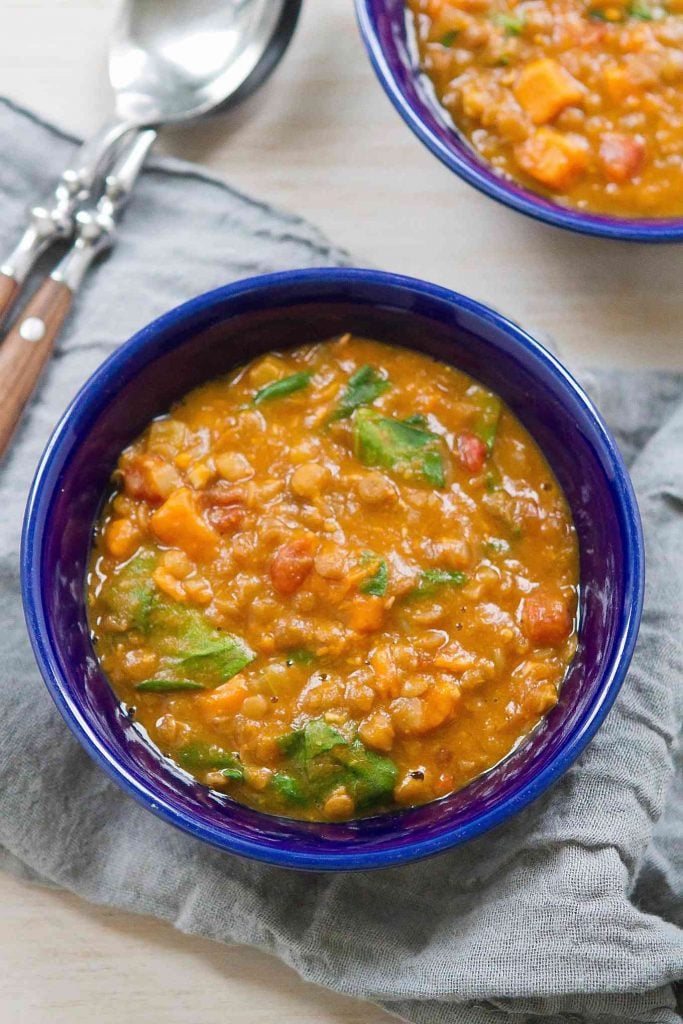 This Instant Pot Lentil Soup with Sweet Potatoes is not only delicious and satisfying, but also happens to be vegan! 188 calories and 4 Weight Watchers Freestyle SP #vegan #instantpot