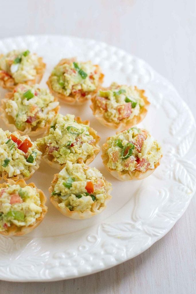 These Curry Avocado Egg Salad Phyllo Bites are a perfect appetizer for Easter brunch or even a light lunch. For 2 bites…74 calories and 1 Weight Watchers Freestyle SP