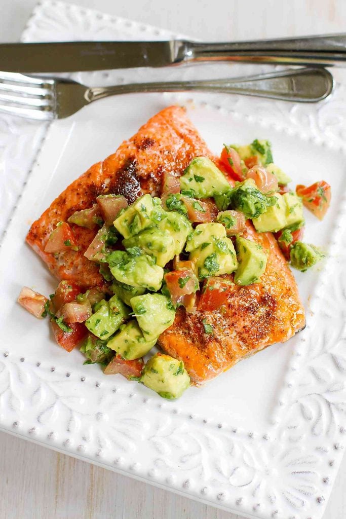 This amazing Roasted Salmon with Avocados Salsa recipe comes together in just 15 minutes. Fantastic for entertaining or an easy weeknight meal. 345 calories and 3 Weight Watchers Freestyle SP