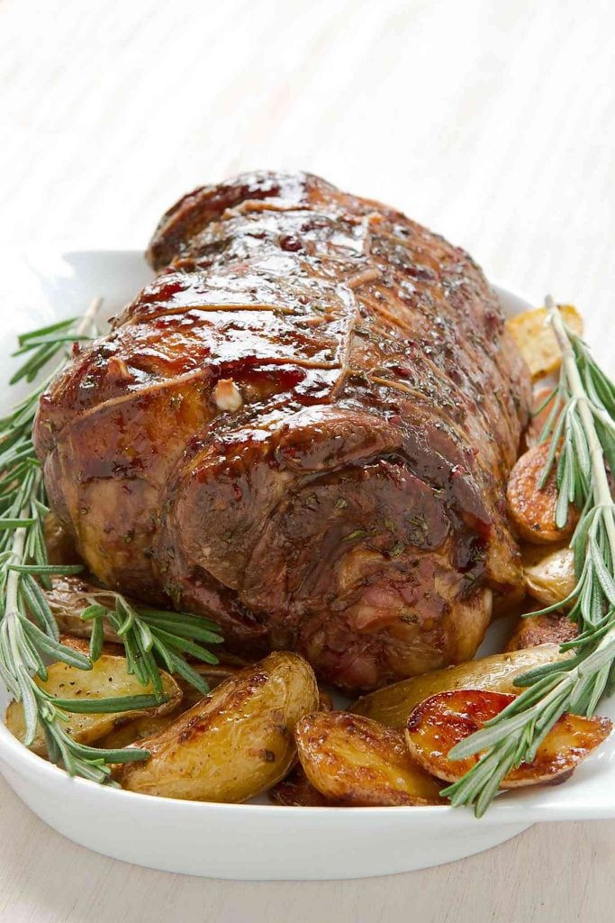 A whole lamb roast is a fantastic way to impress your guests for special occasion meal. The blackberry glaze makes it even better! 341 calories and 9 Weight Watchers SmartPoints