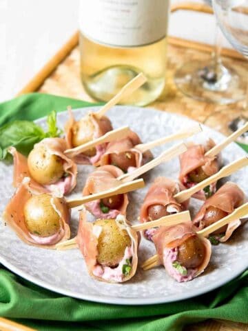 Perfectly bite-sized and delicious, these prosciutto potato skewers have the perfect balance of sweet and savory, thanks to some cherry goat cheese. 41 calories and 2 Weight Watchers Freestyle SP.
