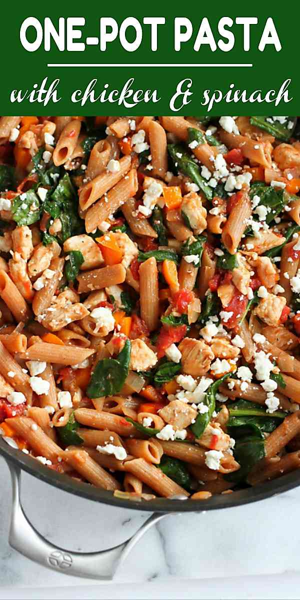 One-pot pasta is the way to go on busy weeknights. Filled with chicken and spinach, this healthy dinner is always popular! 271 calories and 6 Weight Watchers Freestyle SP #pasta #cleaneating #onepot