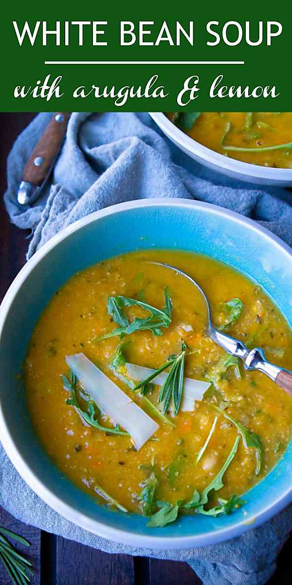 Cook up a pot of this vegetarian White Bean Soup with Arugula and Lemon for dinner tonight. Healthy, packed with flavor and very easy to make! 336 calories and 2 Weight Watchers Freestyle SP #souprecipe #healthy #weightwatchers