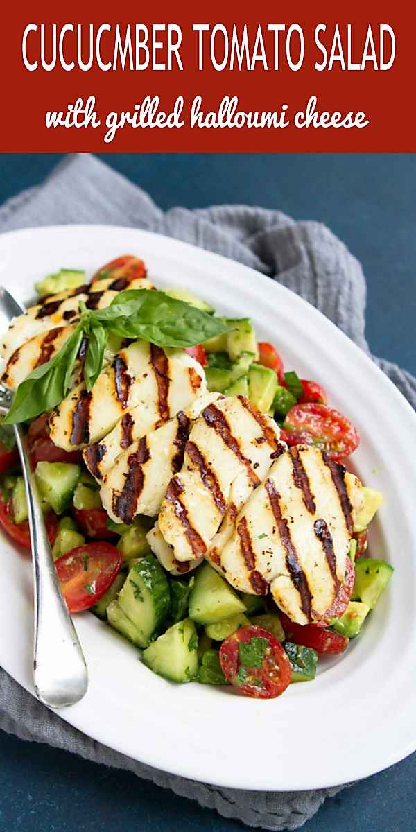 This tomato cucumber avocado salad takes summertime side dishes to a whole new level! 102 calories and 3 Weight Watchers Freestyle SP #summersalads #grilling #weightwatchers