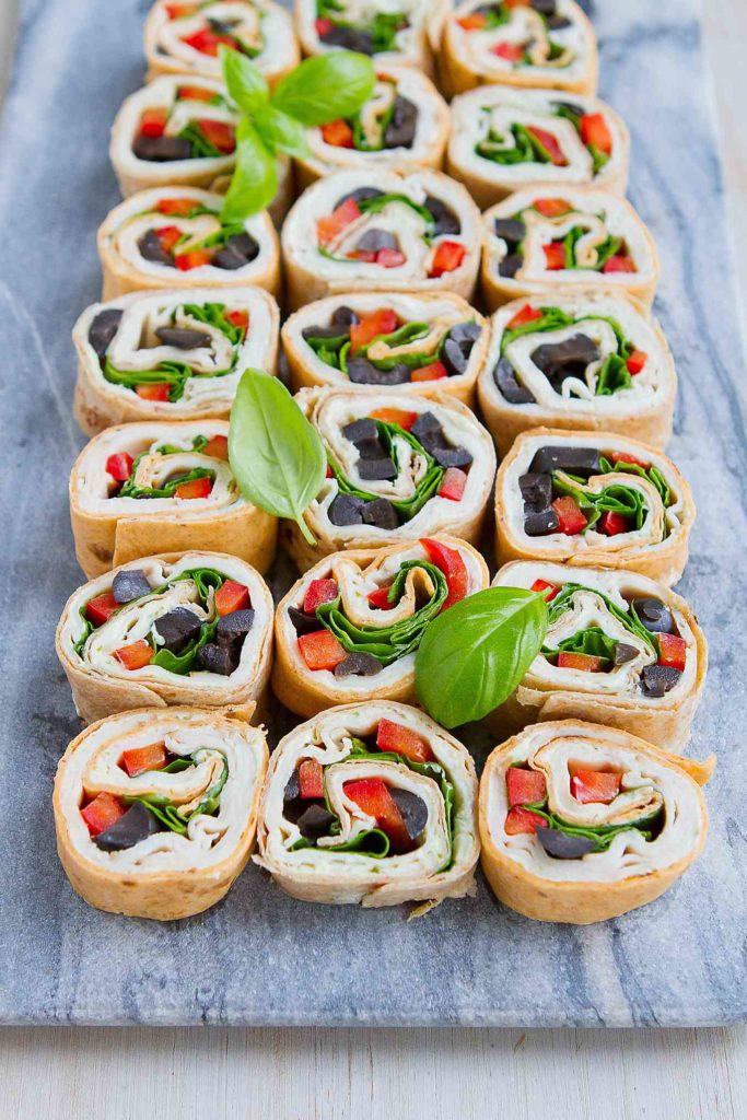 Turkey cream cheese roll ups are a breeze to make and can be filled with any vegetables you like! 68 calories and 2 Weight Watchers Freestyle SP #healthyappetizers #healthyrecipes #turkey